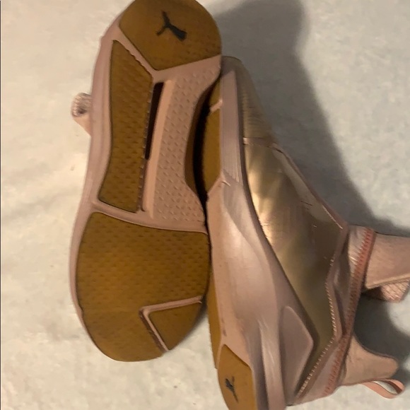 Fierce Metallic Puma woman size 9 - Picture 3 of 6
